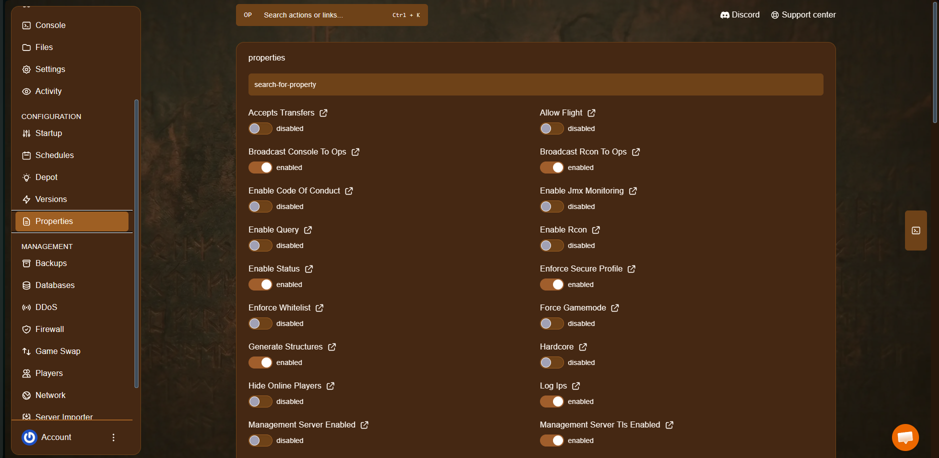 Server Properties page with fields for MOTD, world name, seed and other settings