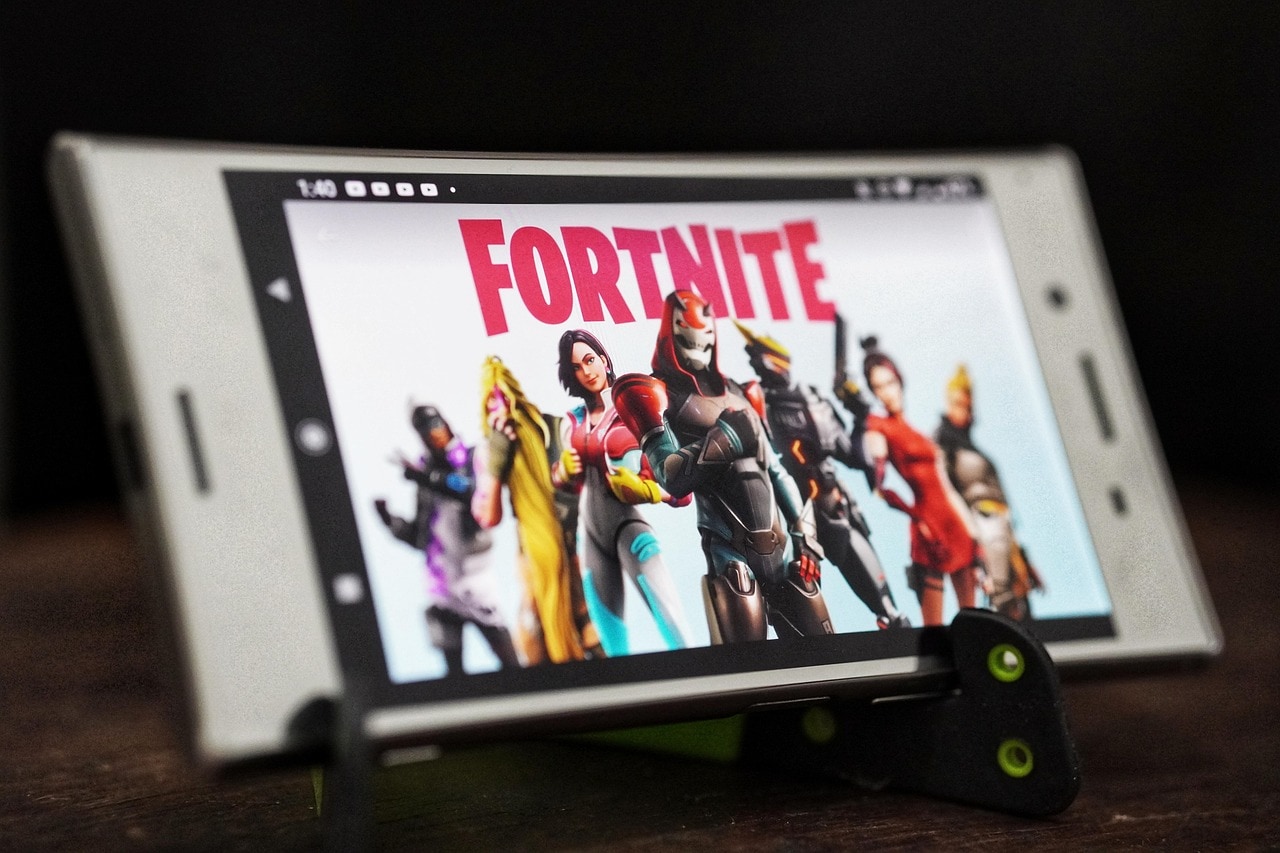 Featured image for Why Fortnite Players Use High-Level Accounts to Gain a Competitive Edge